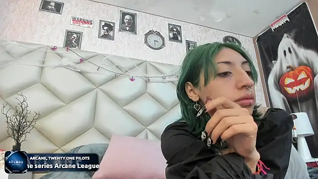 Im gaia online show from October 27, 12:55 pm