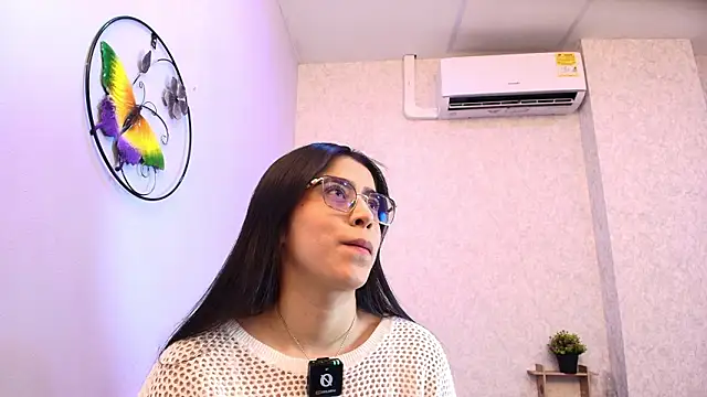 Amy wats0n online show from February 26, 7:35 pm