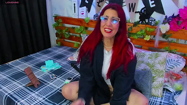 Perla Franco online show from November 2, 9:12 am