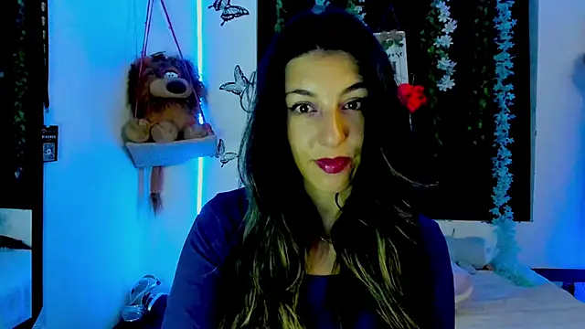 queen-natty online show from April 8, 3:19 am