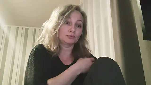EdithManning online show from January 16, 4:03 pm
