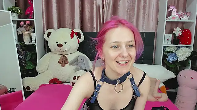 MiaKarlos online show from October 3, 1:22 am