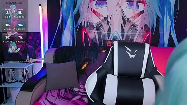 Aurora Natsuki online show from August 6, 10:22 am