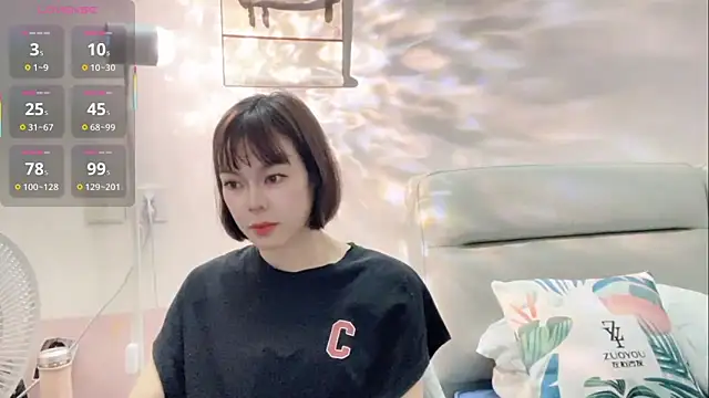 Linda-LL online show from October 16, 1:25 pm