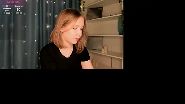 ms evasweet online show from September 22, 1:31 pm