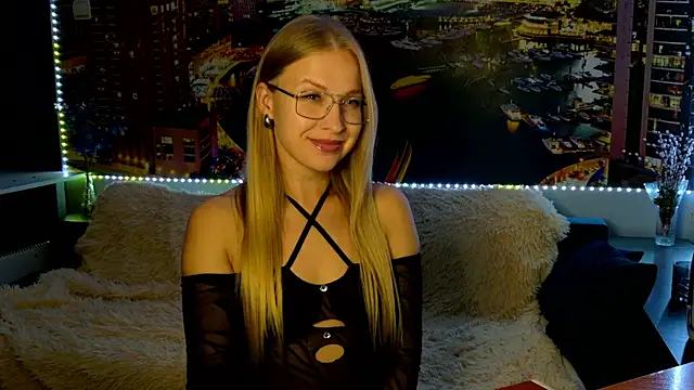 pusyavykusya online show from September 9, 7:35 pm