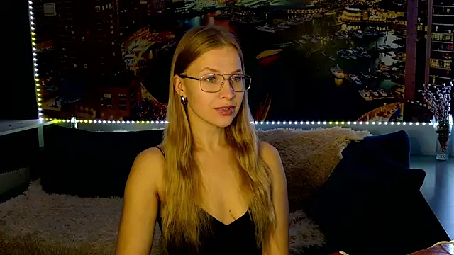 pusyavykusya online show from November 6, 8:48 pm