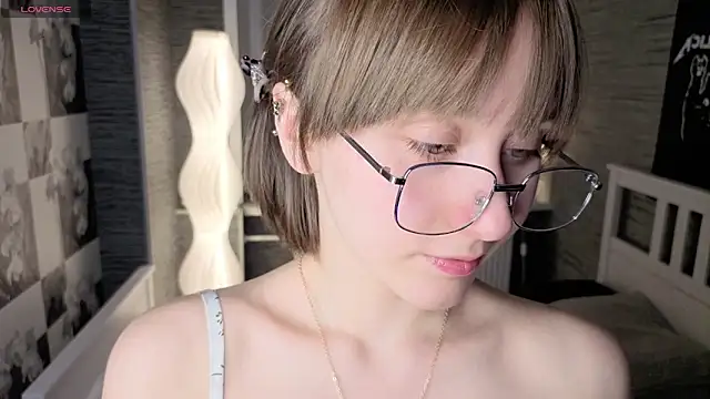 EthalBuffkin online show from April 18, 7:58 pm