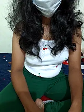Snapshot of Ammualagitamil chatting on October 15, 5:15 pm Ammualagitamil online show from October 15, 5:15 pm