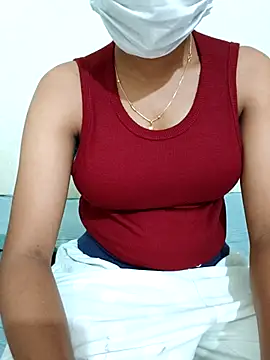 Snapshot of Ammualagitamil chatting on October 7, 5:56 am Ammualagitamil online show from October 7, 5:56 am