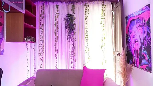 HannaRhodes online show from January 31, 7:11 pm