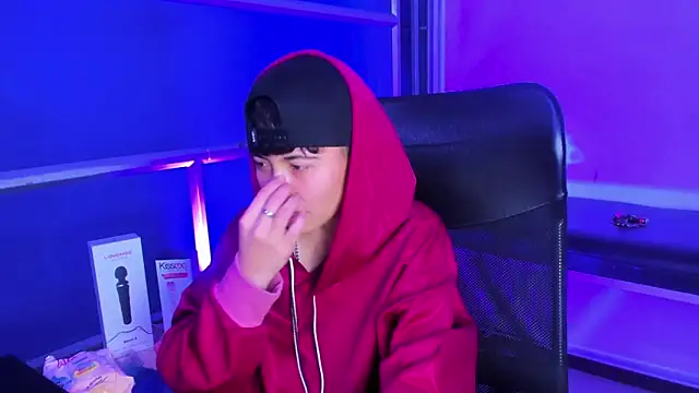 Im Mathias online show from December 19, 4:48 am