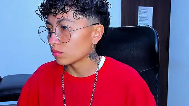 Im Mathias online show from February 15, 2:58 am