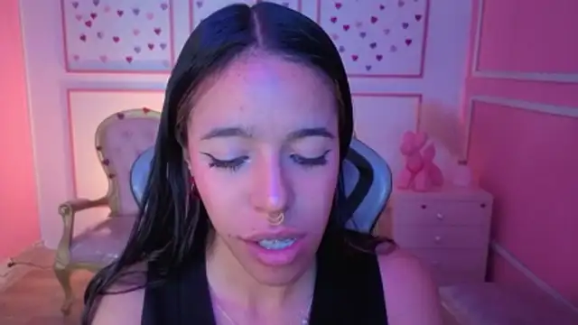 stephania t online show from January 7, 5:49 pm