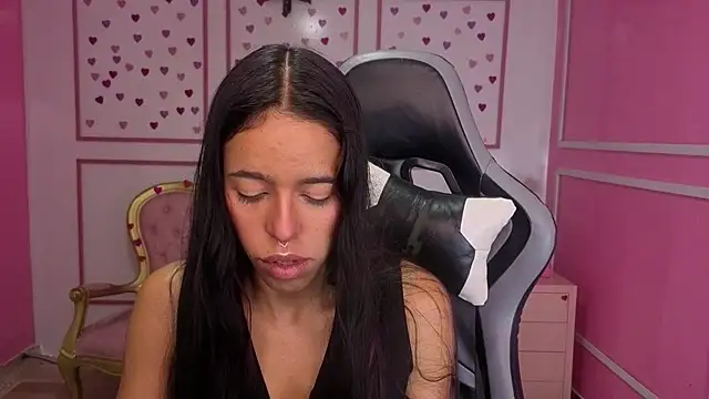 stephania t online show from November 10, 12:22 pm