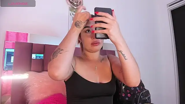 Alba Grey online show from September 25, 3:55 pm