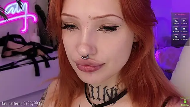 violetviolator online show from October 27, 4:19 am