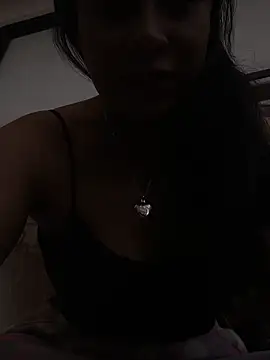 Effyvice13 online show from November 18, 2:29 pm