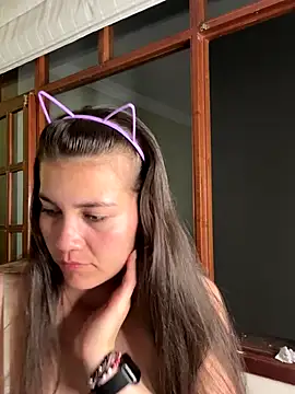 aurora divine online show from September 25, 12:21 am