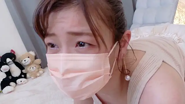 Risa 06 online show from April 5, 1:10 pm