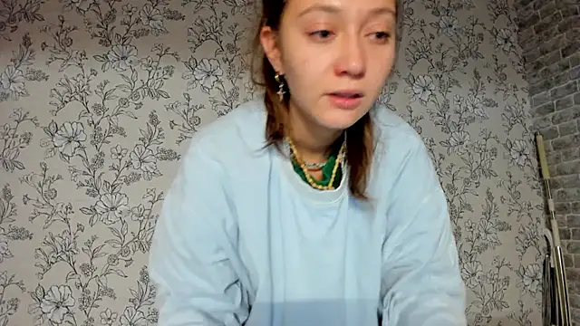 EllaSky xoxo online show from October 5, 6:57 pm