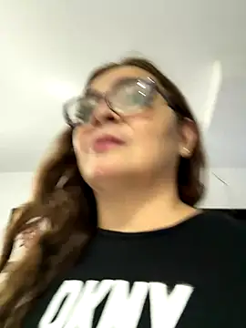 AntonellaAlondra4 online show from December 16, 3:56 am