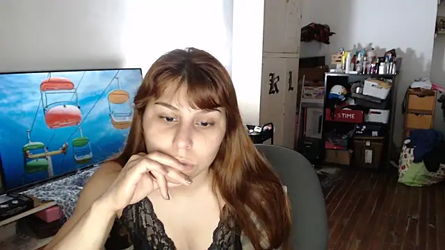 Snapshot of bunnylolaa4 chatting on November 2, 7:45 am bunnylolaa4 online show from November 2, 7:45 am