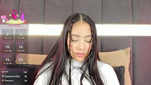 nicolle pierce online show from September 20, 2:37 pm