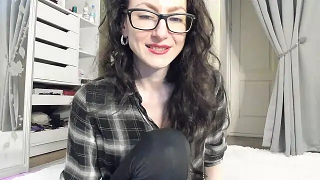 Baby Jewel online show from November 18, 12:17 pm