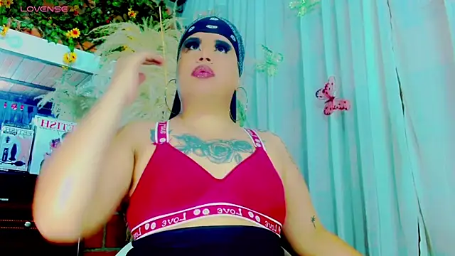 nauthyvalentina online show from April 4, 2:49 pm