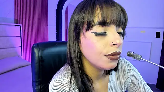 MiiaaMoonroee online show from November 27, 9:06 pm