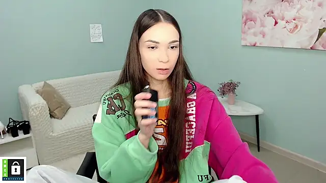 AmyJonas online show from November 21, 4:58 am