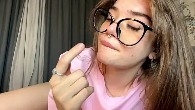 BlissDodd online show from October 9, 6:34 pm