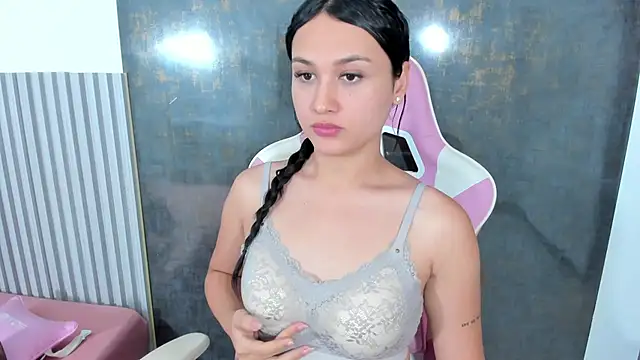 lana boomer online show from October 11, 8:33 pm