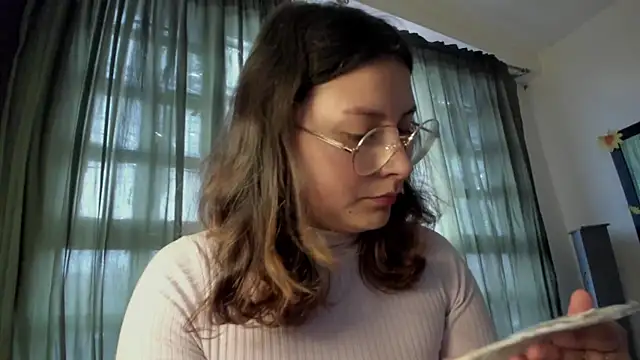 Noellesable online show from November 27, 5:38 pm