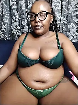 CHERRYYUMMY online show from March 3, 4:46 pm