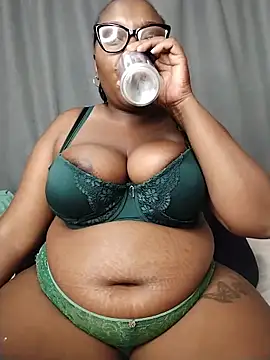CHERRYYUMMY online show from June 9, 11:53 am