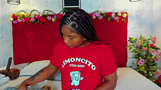 SilvannaFit online show from December 15, 11:59 am