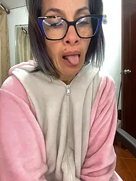 Goddess-Love- online show from June 29, 10:15 am