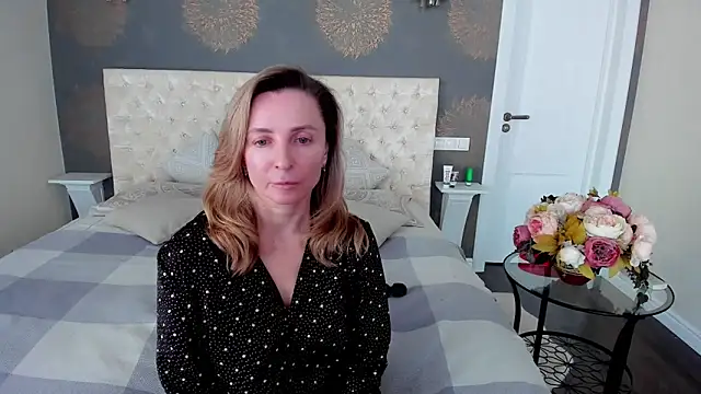 AllisonWilliams online show from March 28, 2:38 pm