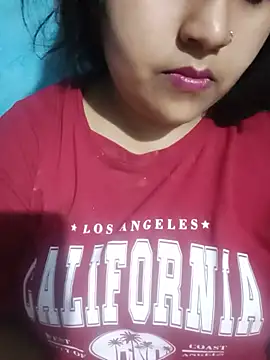 Love-Veronica online show from June 2, 6:20 pm
