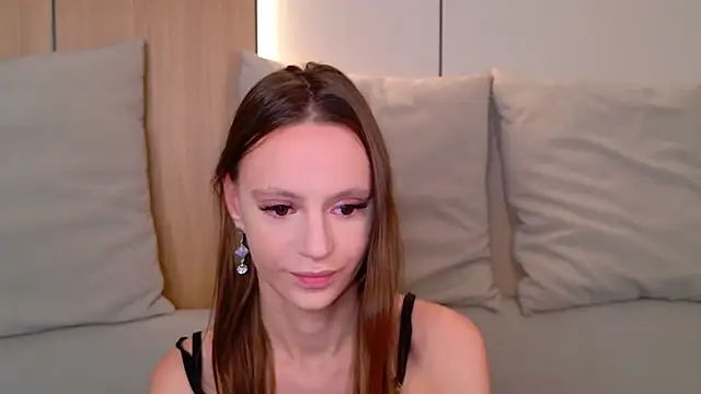 RebeccaMartons online show from July 20, 8:42 pm