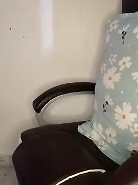 Sexy Radhikaa online show from May 9, 6:37 am