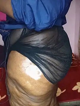 Sweetblackassxxx505 online show from July 3, 9:21 pm