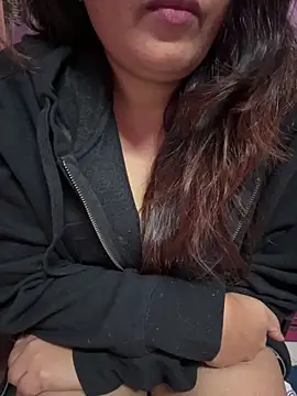  nishalove19 online show from November 24, 8:00 pm