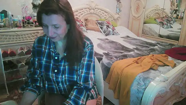 Debra Phoenix online show from July 23, 10:51 pm