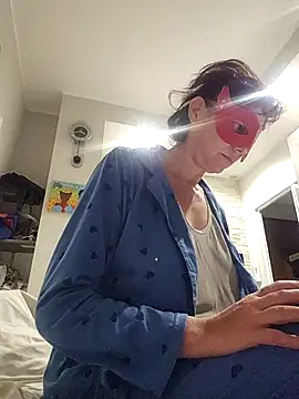 Vagabondainnamorata online show from October 8, 4:17 am