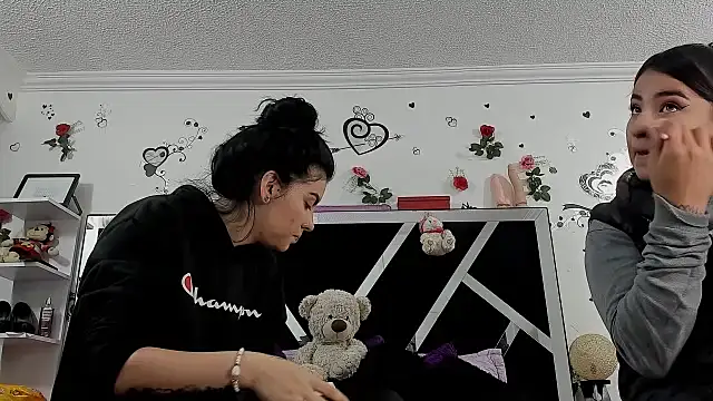 abby eemily online show from October 29, 12:42 pm