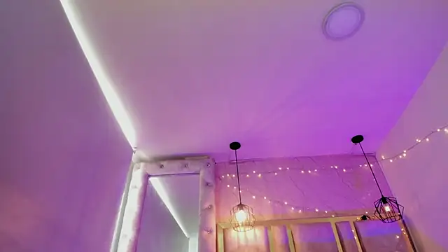 Vick daves  online show from April 21, 7:21 pm