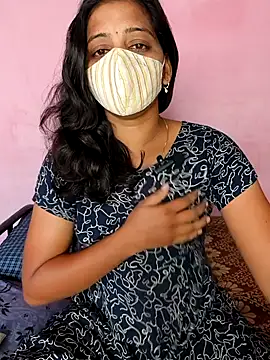 Snapshot of Tamil_Shalini_Lustyy chatting on September 18, 5:28 am Tamil Shalini Lustyy online show from September 18, 5:28 am